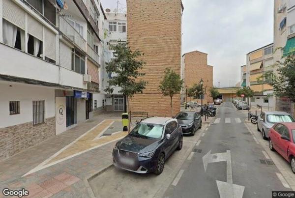 Piso en calle Miguel Bueno