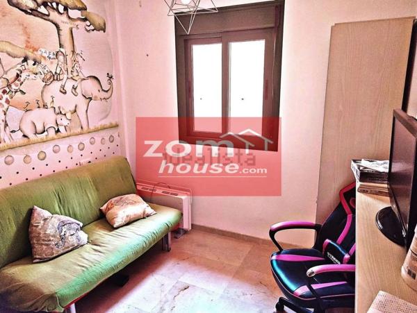 Dúplex en calle La Alondra