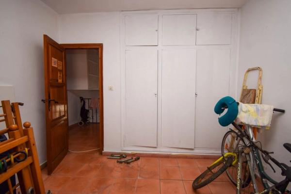 Chalet adosado en calle Geraneos, 1