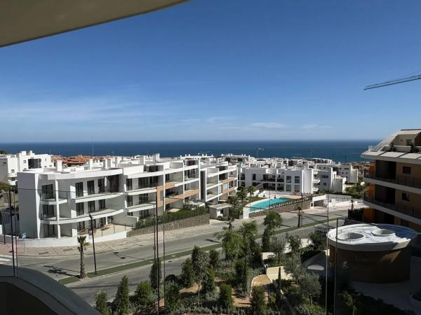 Piso en avenida Fuengirola, 9