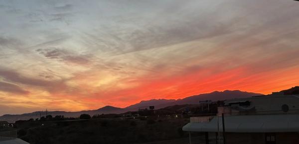 Piso en avenida Fuengirola, 9