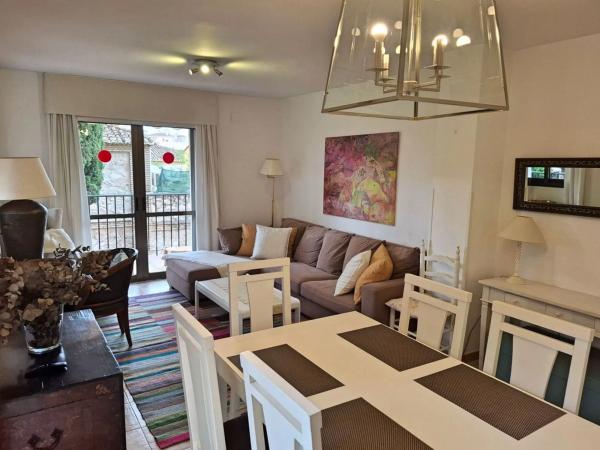 Piso en calle Maestra Ángeles Aspiazu