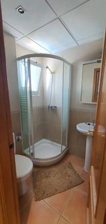 Chalet pareado en calle Eugenia de Montijo