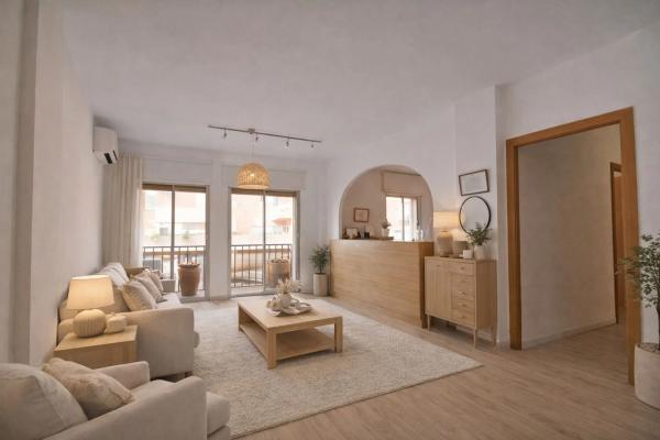 Piso en avenida Condes de San Isidro, 37