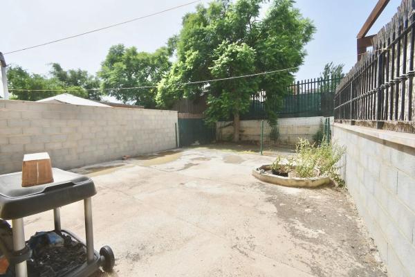 Chalet adosado en calle Monaguillo