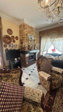 Casa independiente en CL Cafetos Los