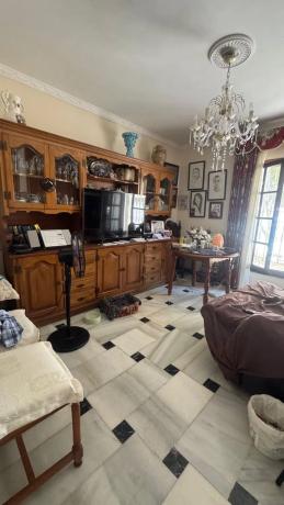 Casa independiente en CL Cafetos Los