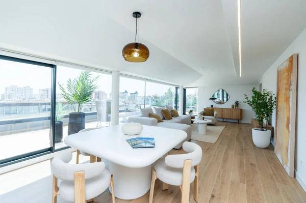 Piso en avenida Condes de San Isidro