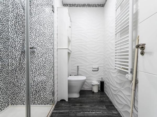 Estudio en paseo Marítimo Rey de España