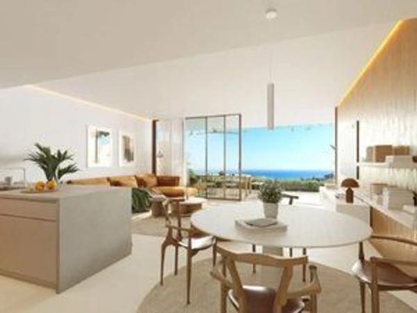 Ático en avenida del Higuerón