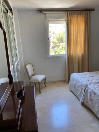 Piso en calle Romería del Rocío, 1