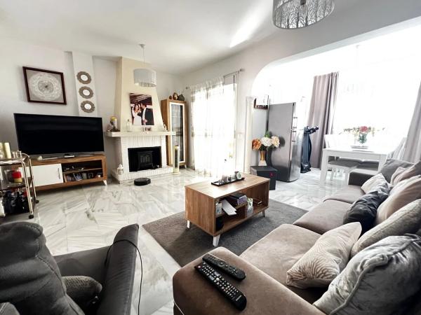 Chalet adosado en calle Milano