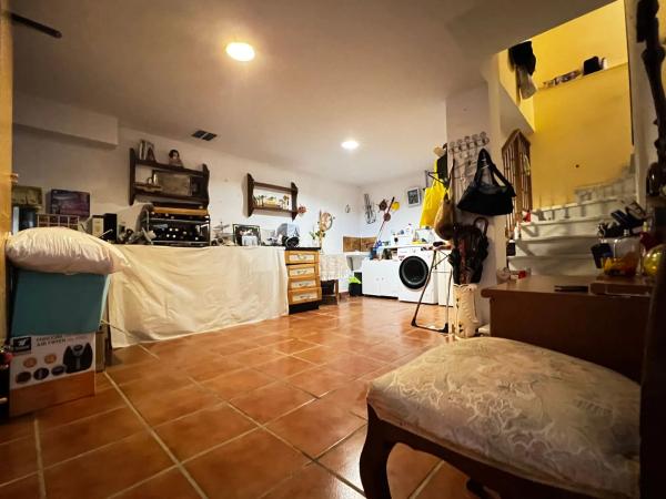 Chalet adosado en calle Milano