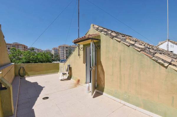 Chalet adosado en calle Monaguillo s/n