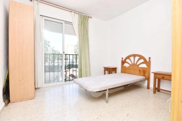 Chalet adosado en calle Monaguillo s/n