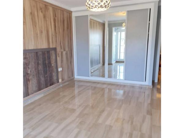 Piso en calle Alberto Morgenstern