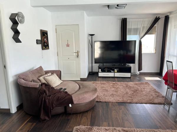 Casa independiente en calle Tartesios, 1