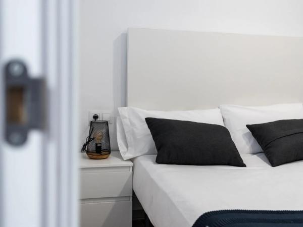 Estudio en calle Martínez Catena