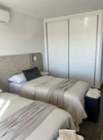 Piso en plaza Baleares, 1