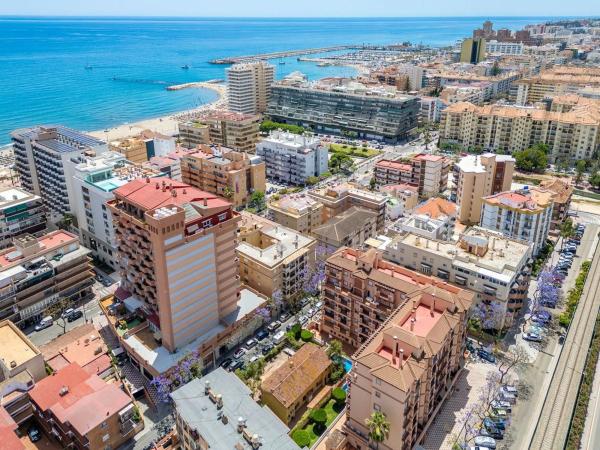 Casa independiente en calle Víctor de la Serna, 6 -8