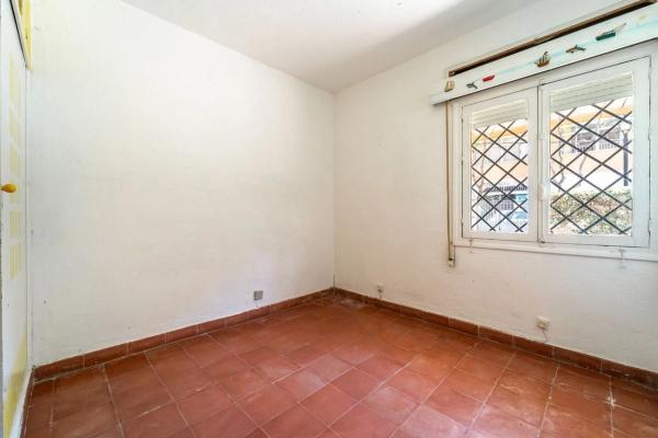 Casa independiente en calle Víctor de la Serna, 6 -8