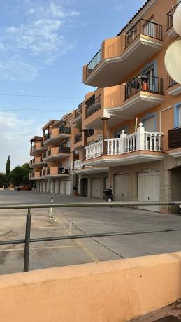 Piso en calle los Hinojos, 1