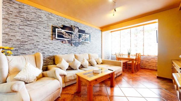 Dúplex en Zona Puerto Deportivo