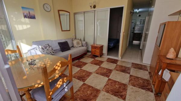 Estudio en calle Juan Sebastián Elcano