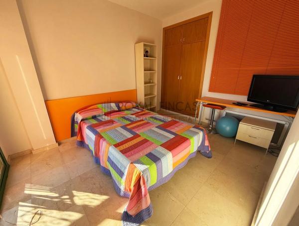 Dúplex en calle las Dalias s/n