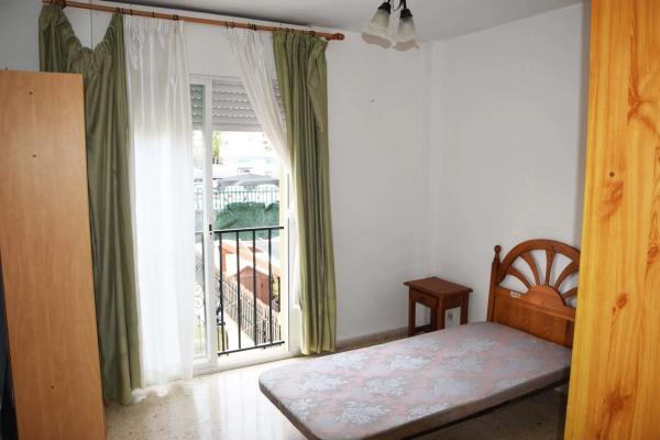 Chalet adosado en calle Monaguillo