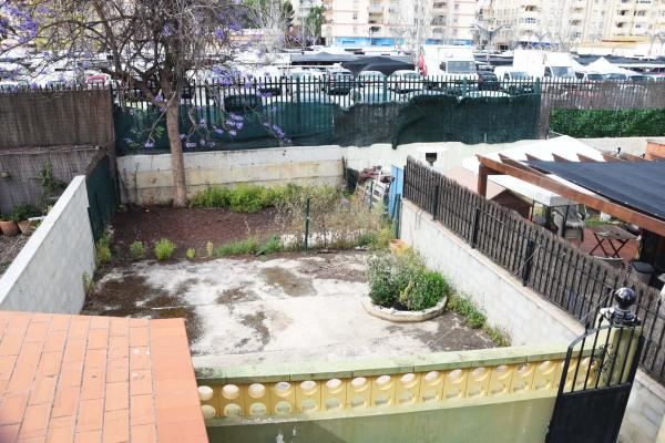 Chalet adosado en calle Monaguillo