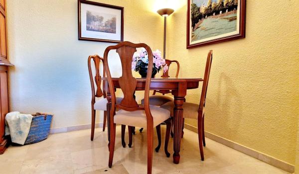 Piso en calle Rodrigo de Triana, 1