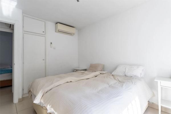 Casa independiente en calle Vélez Málaga