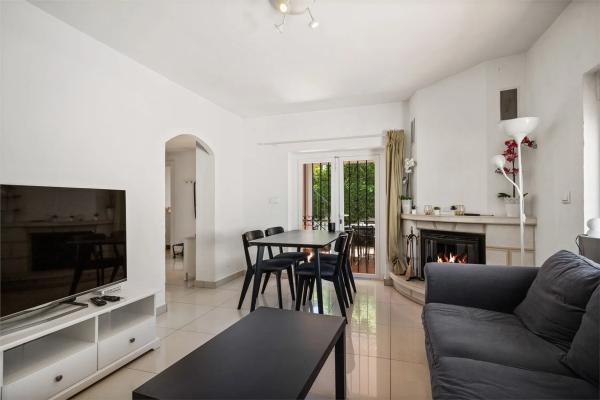 Casa independiente en calle Vélez Málaga