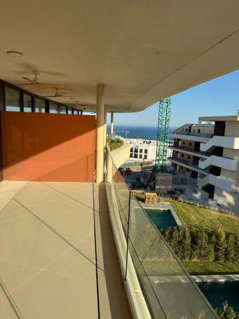 Piso en avenida Fuengirola, 3