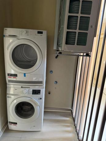 Piso en avenida Fuengirola, 3