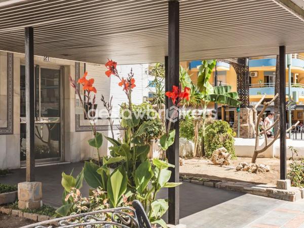 Piso en avenida Juan Gómez Juanito, 21