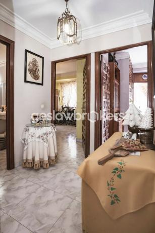 Piso en avenida Juan Gómez Juanito, 21