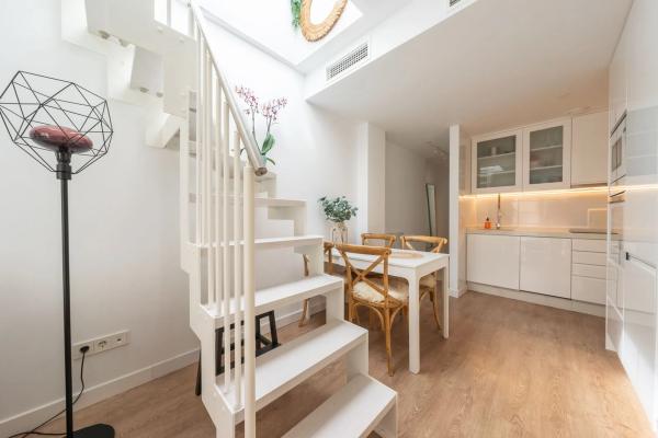 Dúplex en calle Poeta Salvador Rueda, 67