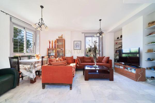 Casa independiente en calle Tucán s/n