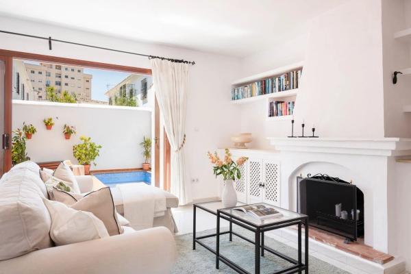 Chalet adosado en calle Margarita