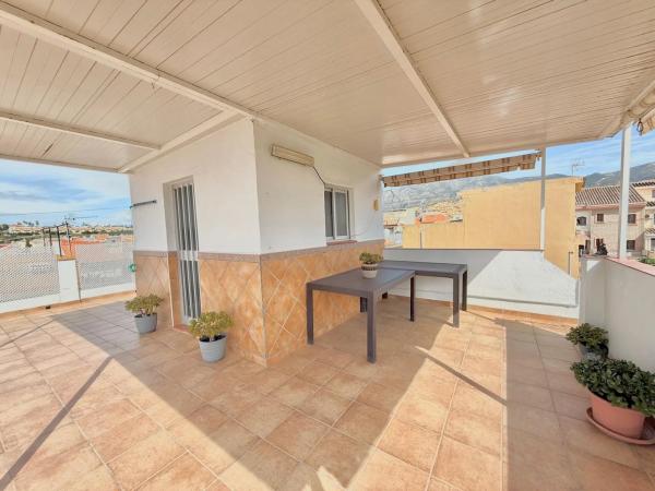 Chalet adosado en calle Alora s/n