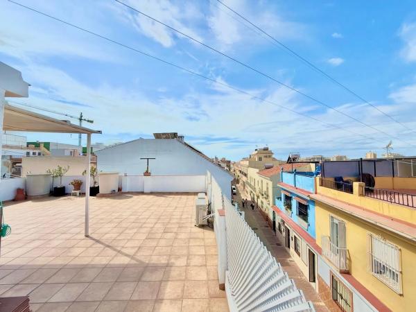 Chalet adosado en calle Alora s/n