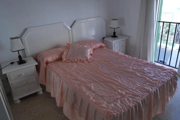 Chalet adosado en calle Monaguillo