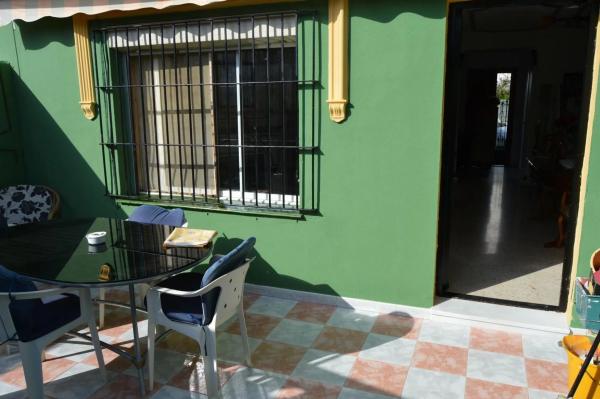 Chalet adosado en calle Monaguillo