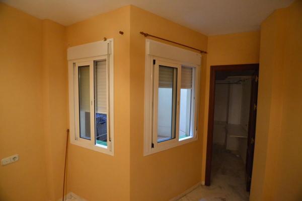 Piso en calle Santísima Trinidad, 13