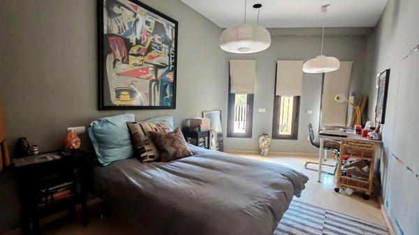 Chalet pareado en calle Castaño