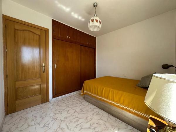 Piso en avenida de Las Salinas