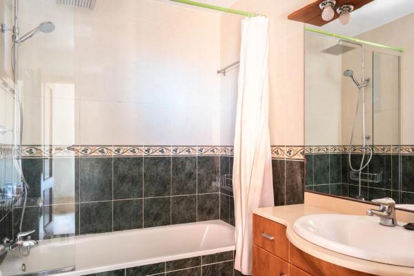 Dúplex en calle las Dalias