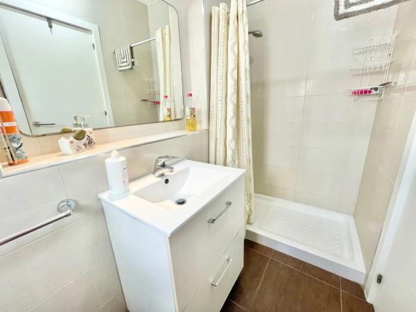 Casa independiente en calle Miguel Márquez